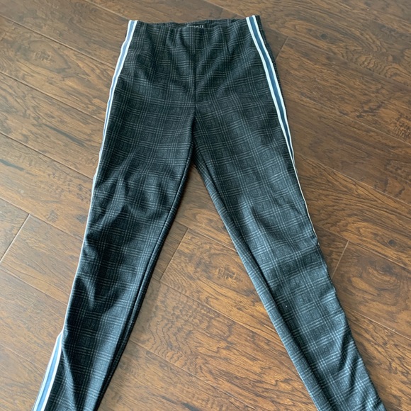 Dynamite plaid pants size 0 - Picture 2 of 2